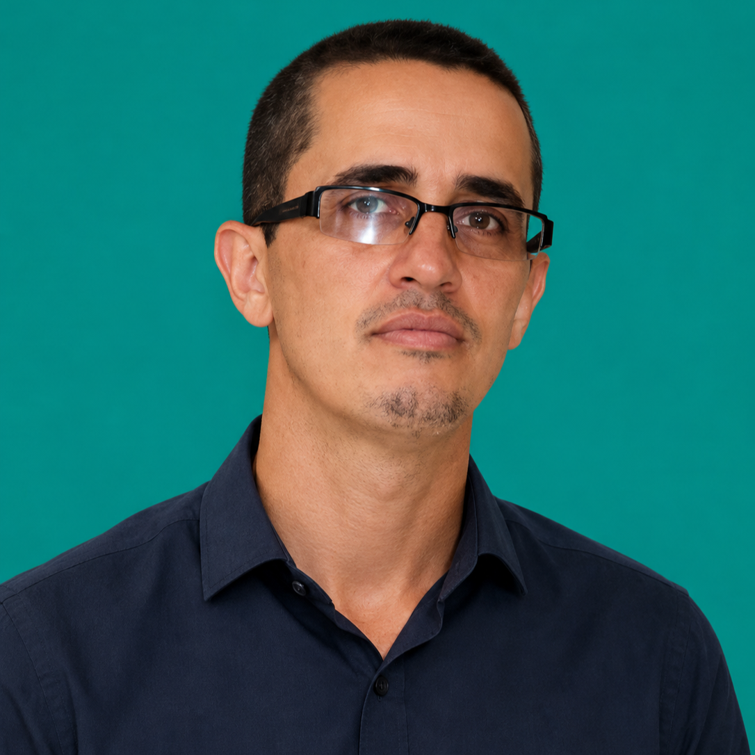 Foto do membro da equipe Adelson Lima